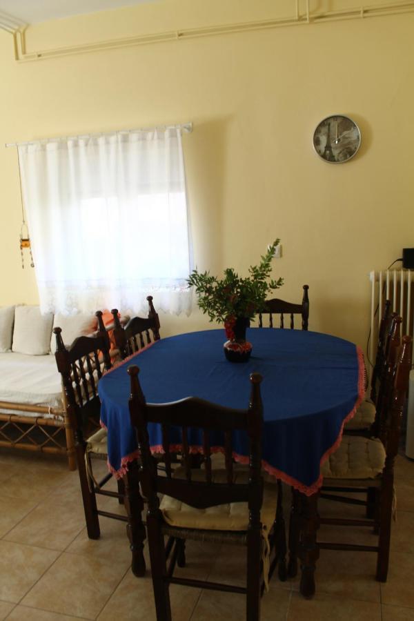 Nona's Corfu βenitses Ferienhaus *